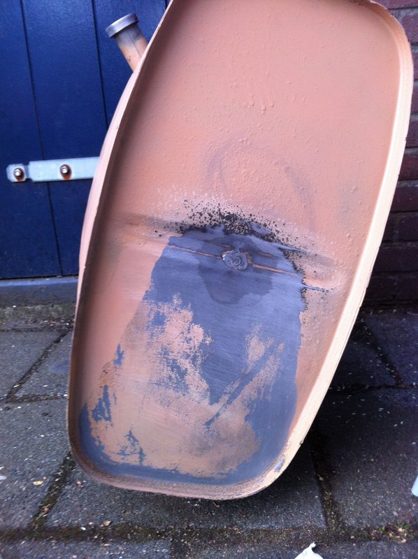 IMG_1809.jpg (833.57 KiB) 42915 keer bekeken Dat hoort niet.