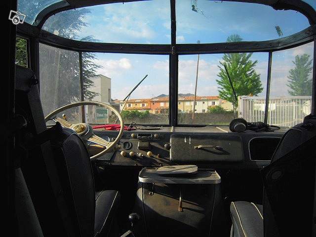 Citroën HY 1953 2.jpg