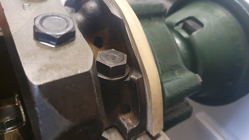 Carterpan pakking met nieuwe  stalen halve maan